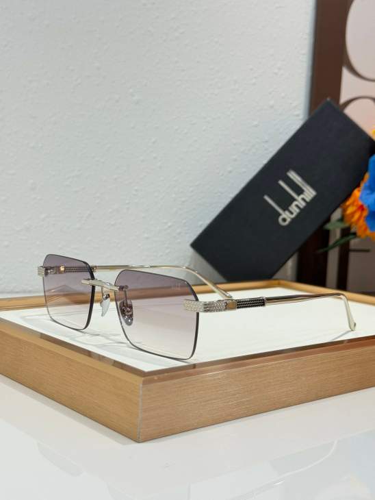 Picture of Dunhill Sunglasses _SKUfw81853914fw